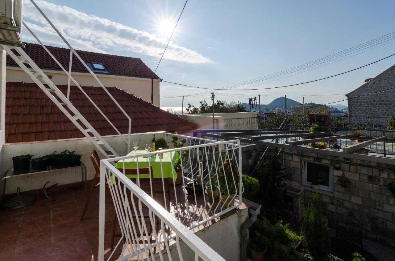 White Wave Guest House Dubrovnik Buitenkant foto